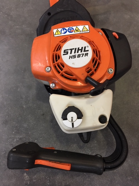 Occasion Espace Vert Taille haie STIHL HS87T Occasion Espace Vert Taille haie STIHL HS87T